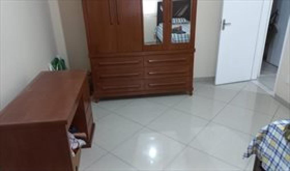 Imagem 3 da galeria do anúncio: Quarto grande Individual com banheiro exclusivo.