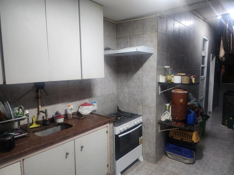 Imagem 18 da galeria do anúncio: Aluga-se quarto no posto 6 (Copacabana com Ipanema)