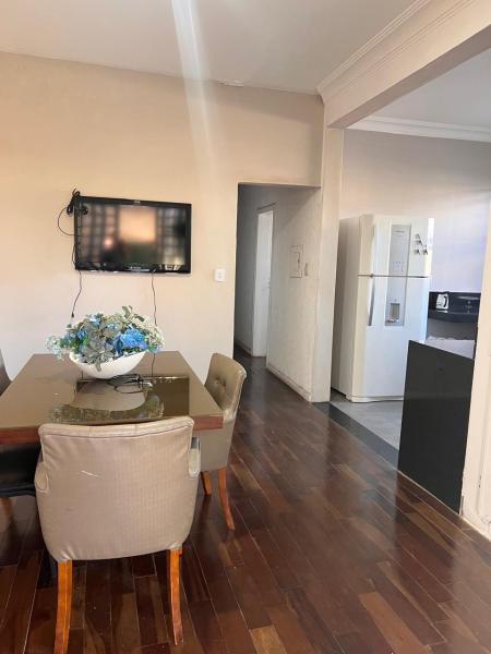 Imagem 3 da galeria do anúncio: ALUGUEL QUARTO COM SUÍTE