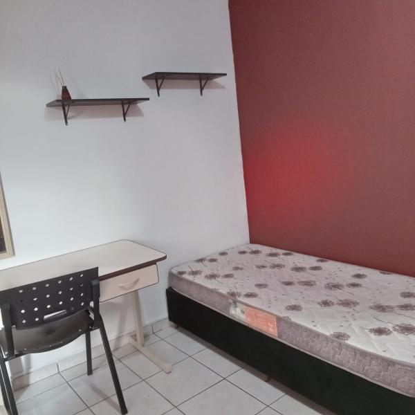 Imagem 9 da galeria do anúncio: Aluga Quarto - UFPR Politécnico e Botanico - Jardim das Amer