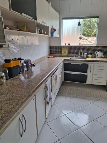 Imagem 8 da galeria do anúncio: casa para dividir FEMININA