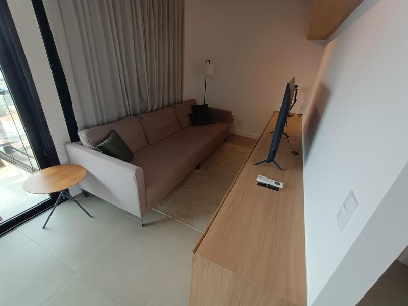 Imagem 9 da galeria do anúncio: Apartamento 1 dorm. e sala, luxo ao lado da Faria Lima
