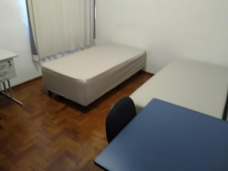 Imagem 8 da galeria do anúncio: Alugo quarto individual ou duplo