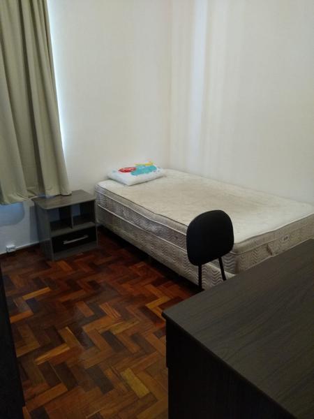 Imagem 14 da galeria do anúncio: Alugo quarto individual ou duplo