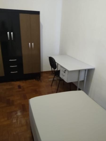 Imagem 6 da galeria do anúncio: Alugo quarto individual ou duplo