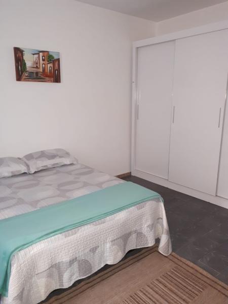 Imagem 1 da galeria do anúncio: Quarto em Macaé - RJ (Individual e com mobília)