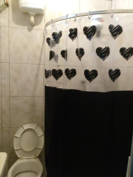 Imagem 7 da galeria do anúncio: Suíte  Individual Solteiro Mobiliada