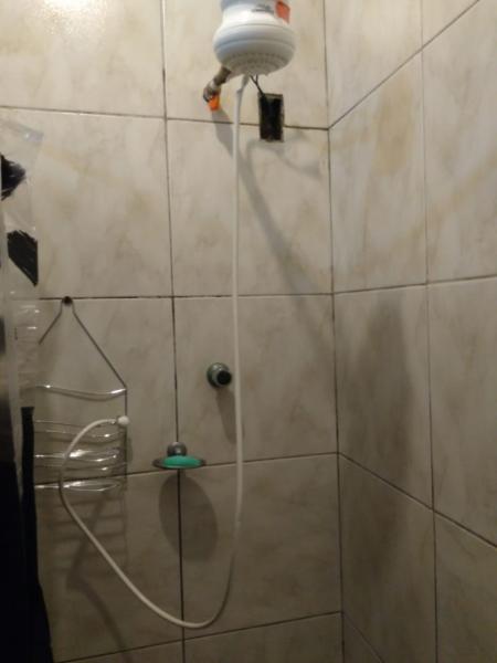 Imagem 10 da galeria do anúncio: Suíte  Individual Solteiro Mobiliada