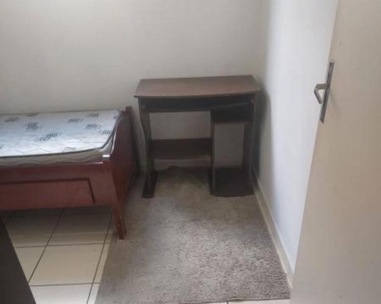 Imagem 9 da galeria do anúncio: Quarto Individual Em Frente a UNIFESP