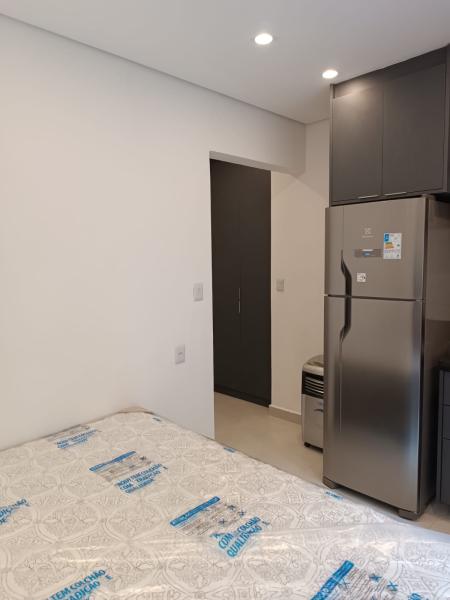 Imagem 7 da galeria do anúncio: ESTUDIO MOBILIADO A 50 METROS DO METRÔ SAÚDE