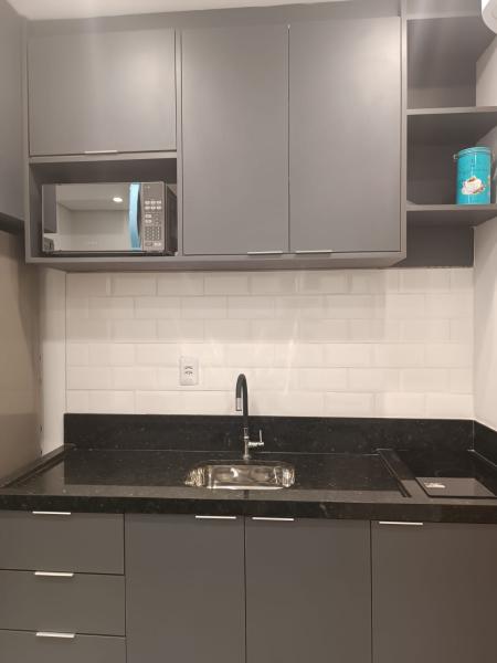 Imagem 5 da galeria do anúncio: ESTUDIO MOBILIADO A 50 METROS DO METRÔ SAÚDE