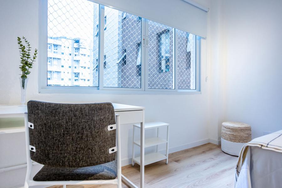 Imagem 6 da galeria do anúncio: Quarto com banheiro exclusivo