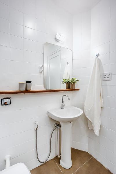 Imagem 8 da galeria do anúncio: Quarto com banheiro exclusivo