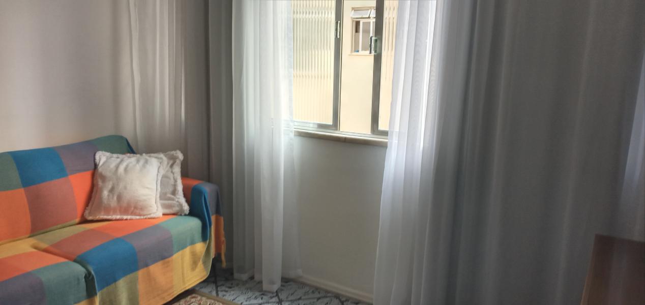 Imagem 4 da galeria do anúncio: Quarto  Individual no Centro de Icaraí