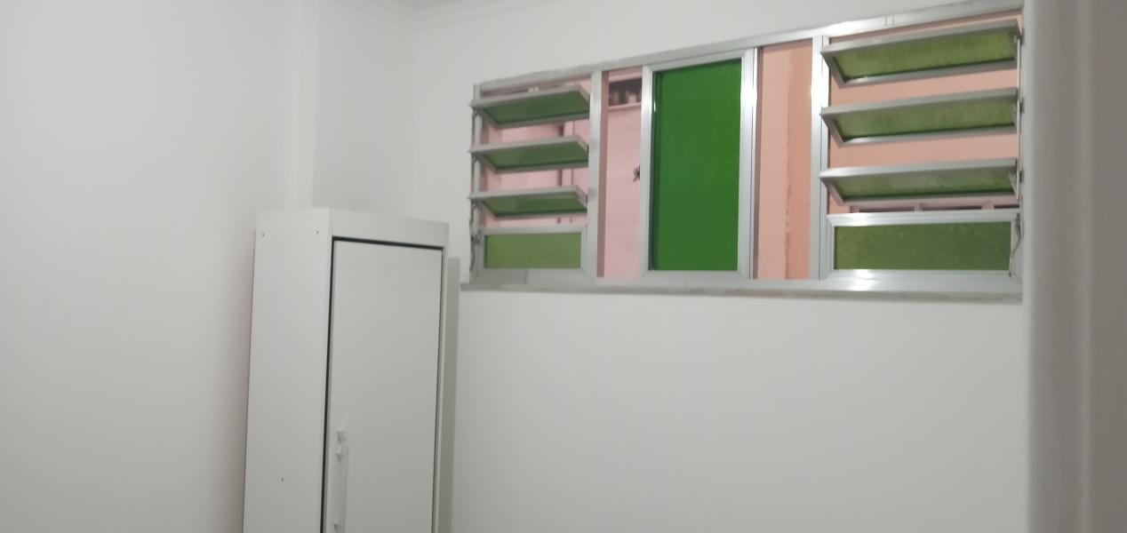 Imagem 6 da galeria do anúncio: Quarto  Individual no Centro de Icaraí