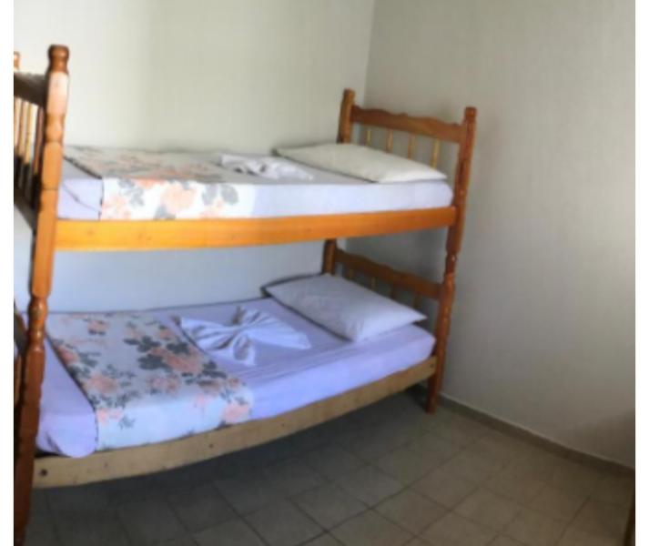 Imagem 2 da galeria do anúncio: Alugo quartos Compartilhados -