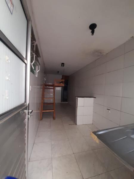 Imagem 6 da galeria do anúncio: Apartamento estilo kit net enfrente ao Shopping e natureza