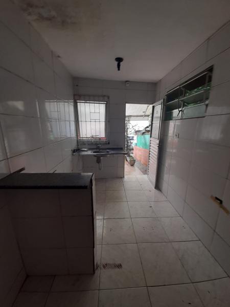 Imagem 4 da galeria do anúncio: Apartamento estilo kit net enfrente ao Shopping e natureza