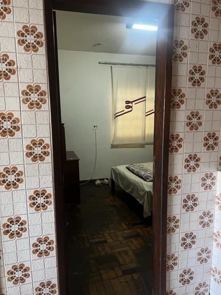 Imagem 3 da galeria do anúncio: ALUGO QUARTO BAIRRO AGUA BRANCA