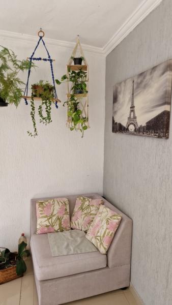 Imagem 6 da galeria do anúncio: Quarto Mobiliado Com Banheiro Privativo p/ mulheres