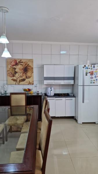 Imagem 7 da galeria do anúncio: Quarto Mobiliado Com Banheiro Privativo p/ mulheres