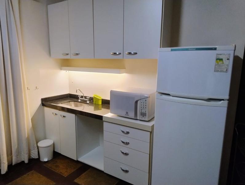 Imagem 2 da galeria do anúncio: Kitnet para Moças