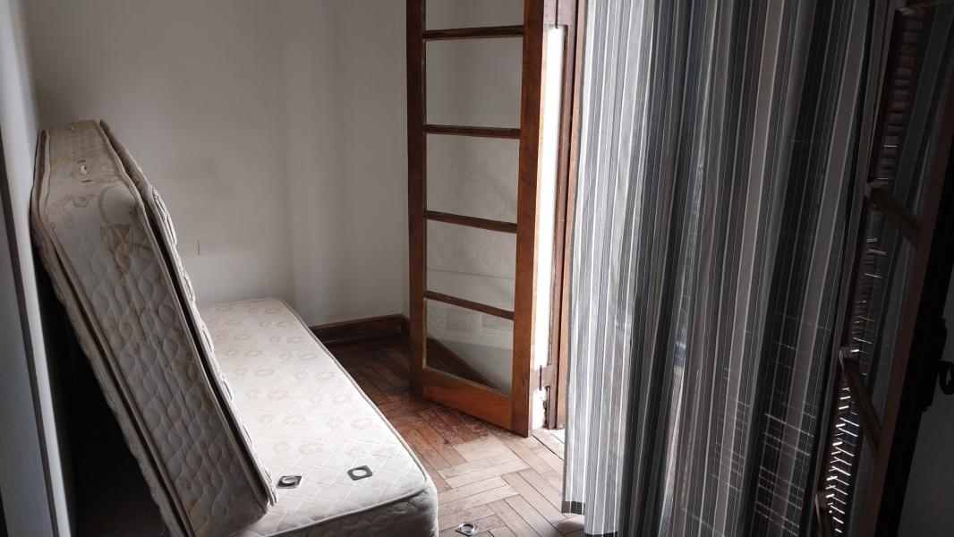 Imagem 20 da galeria do anúncio: Procuro moça estudante ou trabalhadora.