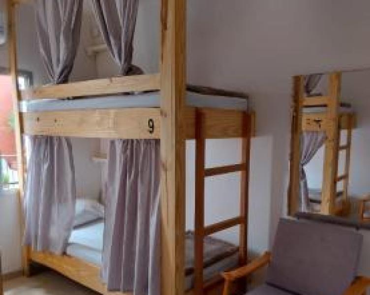 Imagem 7 da galeria do anúncio: Alugo quarto compartilhado masculino 2 beliches