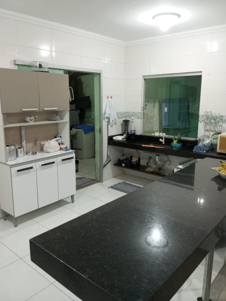 Imagem 1 da galeria do anúncio: Alugo Quarto no Bairro Jardim Petrópolis Betim