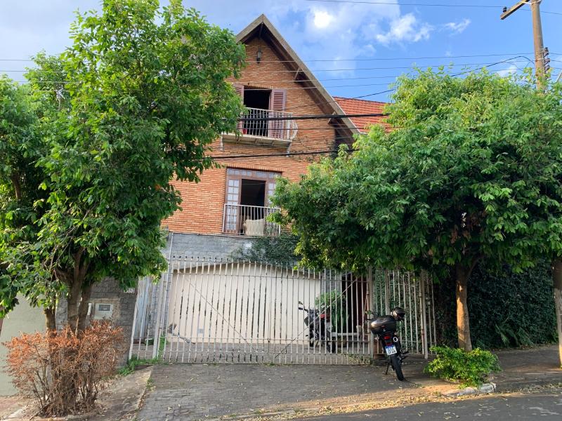 Imagem 1 da galeria do anúncio: SUITE MOBILIADA EM BAIRRO NOBRE