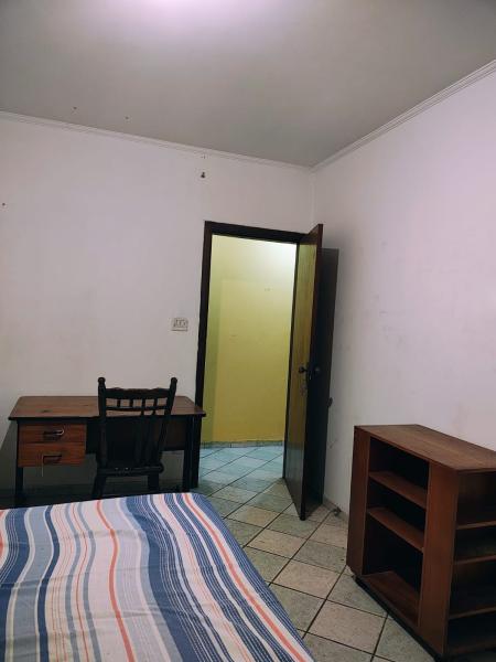 Imagem 1 da galeria do anúncio: Alugo quarto individual