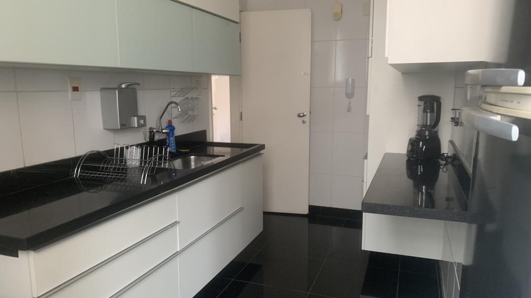 Imagem 11 da galeria do anúncio: SUITE FEMININA INDIVIDUAL NO CORAÇÃO DA SAVASSI- 202-CC