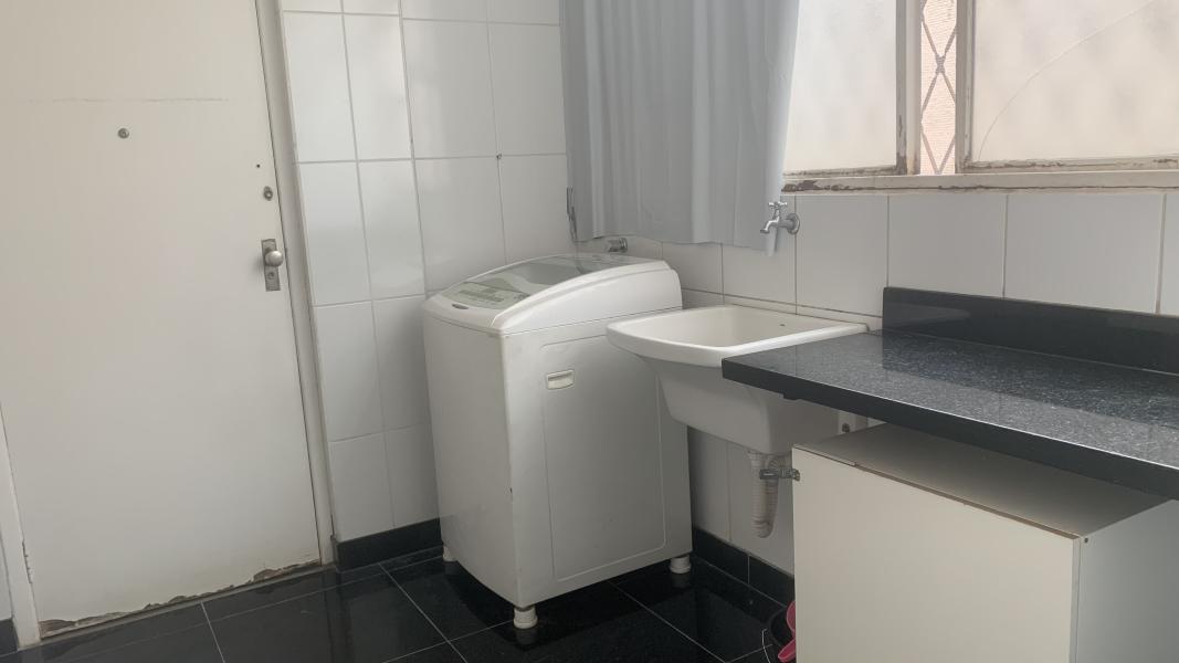 Imagem 17 da galeria do anúncio: SUITE FEMININA INDIVIDUAL NO CORAÇÃO DA SAVASSI- 202-CC