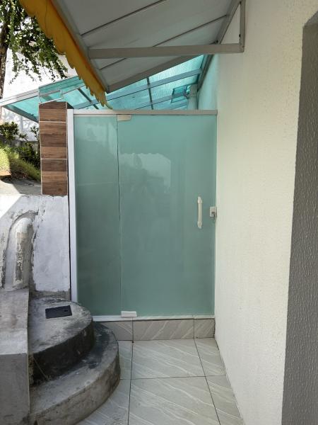 Imagem 1 da galeria do anúncio: 2 quartos , sala, cozinha e banheiro