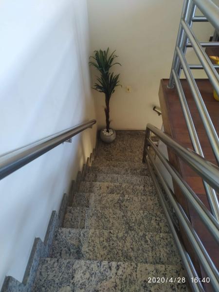 Imagem 8 da galeria do anúncio: EXCELENTE QUARTO MOBILIADO