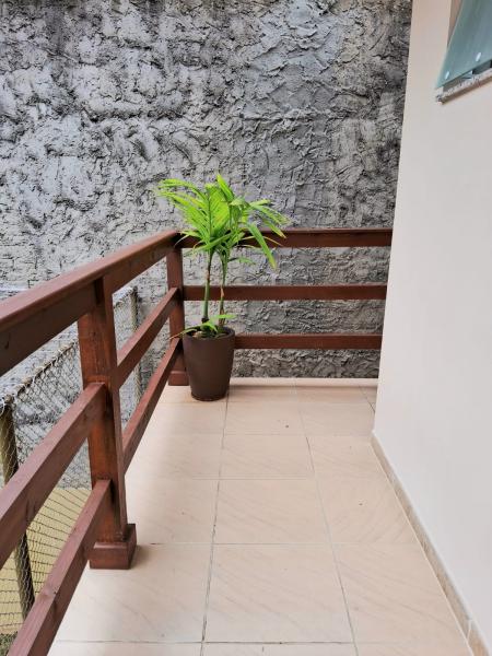 Imagem 7 da galeria do anúncio: Alugo kitinete mobiliada na Trindade.