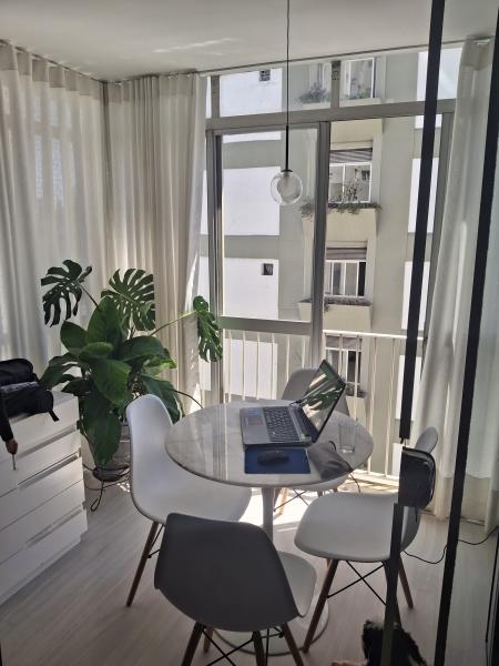 Imagem 7 da galeria do anúncio: Alugo Qt Semi Mobiliado Apt. Praia do Canto