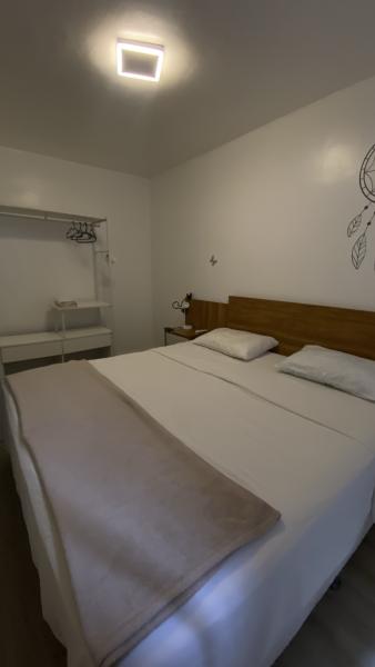 Imagem 3 da galeria do anúncio: Quarto em Coqueiros