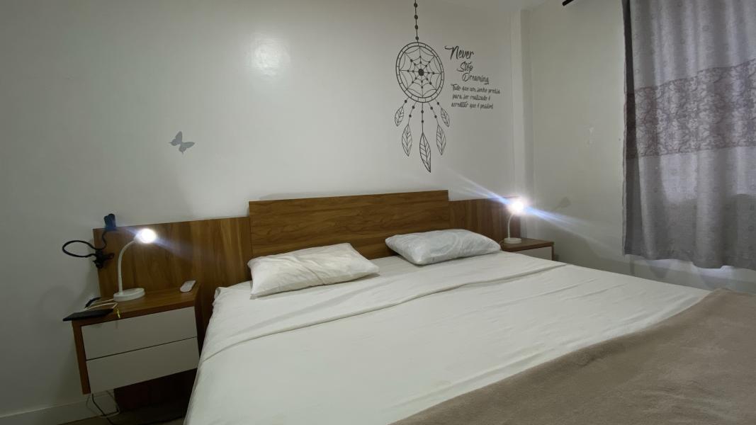 Imagem 1 da galeria do anúncio: Quarto em Coqueiros