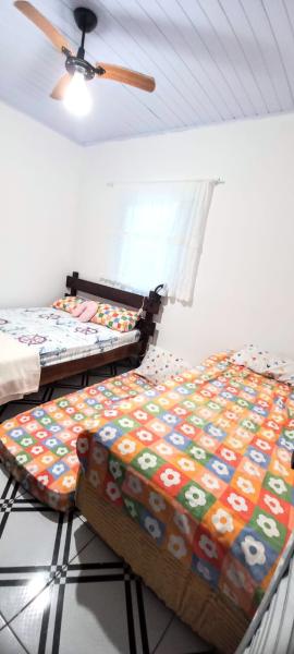 Imagem 15 da galeria do anúncio: ALUGO CASA  UBATUBA TEMPORADA Praia  Pereque-mirim 5 pessoas