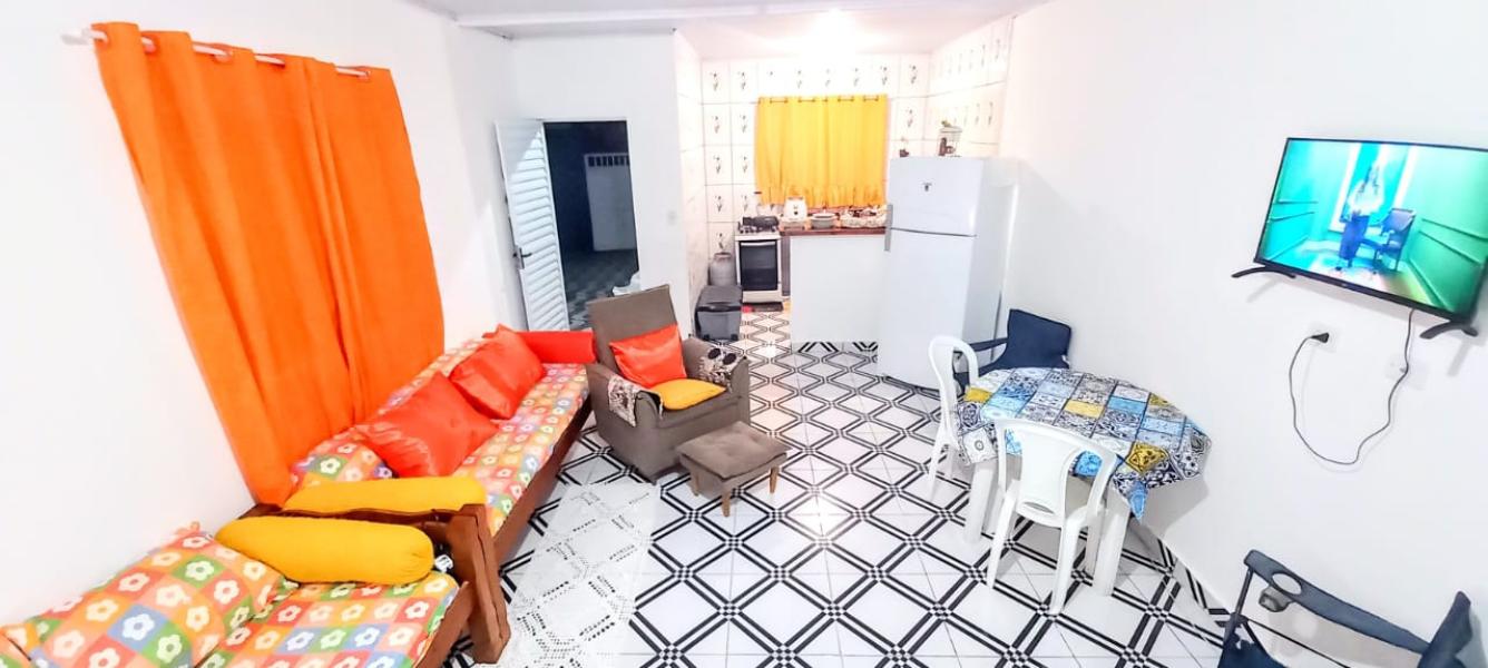 Imagem 4 da galeria do anúncio: ALUGO CASA  UBATUBA TEMPORADA Praia  Pereque-mirim 5 pessoas