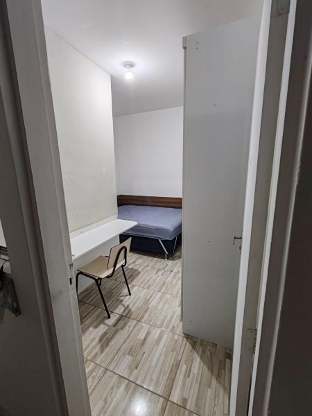 Imagem 4 da galeria do anúncio: Kitnet a somente 100 metros do metrô jabaquara linha azul