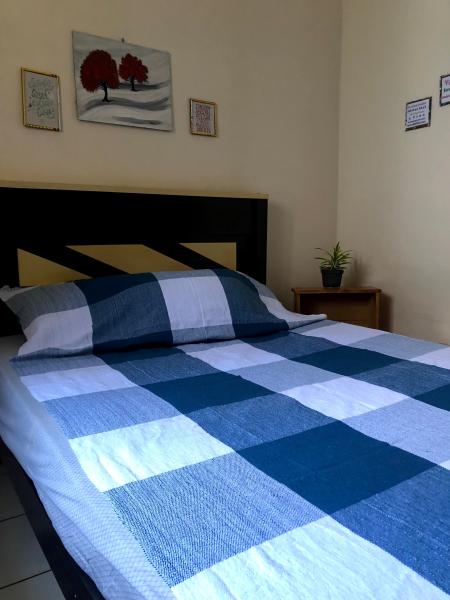 Imagem 18 da galeria do anúncio: QUARTO INDIVIDUAL VENTILADOR OU AR CONDICIONADO PROMOCAO