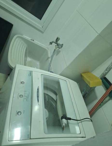 Imagem 8 da galeria do anúncio: Quarto em apartamento