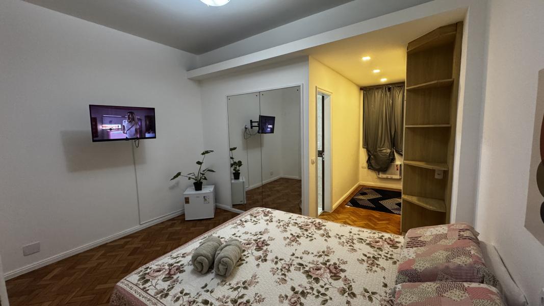 Imagem 8 da galeria do anúncio: Quarto Privado em COPACABANA