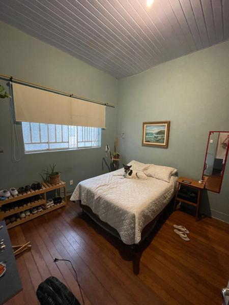 Imagem 2 da galeria do anúncio: Quarto mobiliado na Lapa