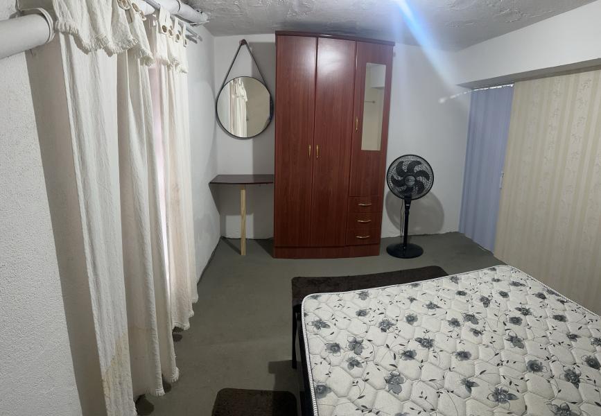 Imagem 3 da galeria do anúncio: Quarto Economico