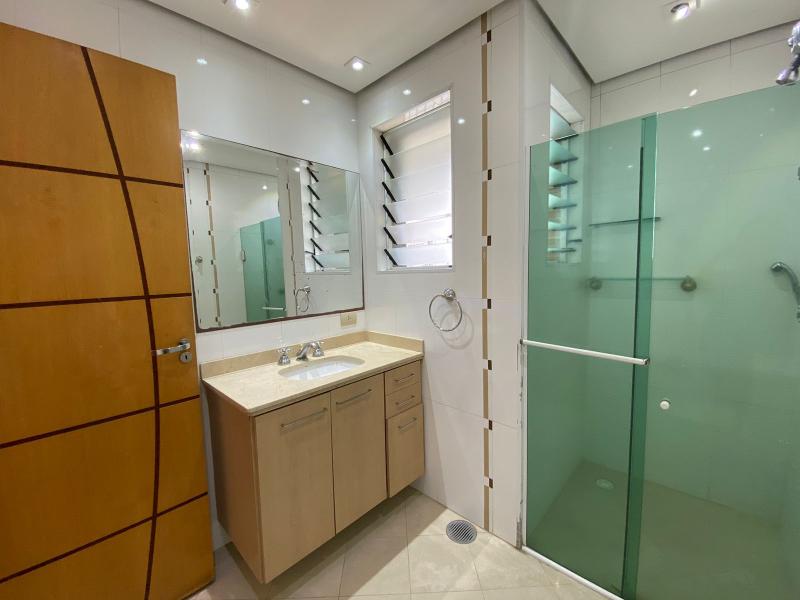 Imagem 8 da galeria do anúncio: Quarto para mulheres