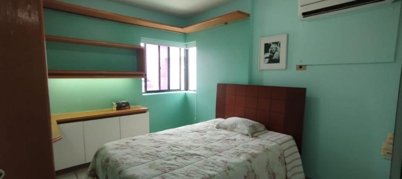 Imagem 3 da galeria do anúncio: ALUGO QUARTO  EM BAIRRO NOBRE