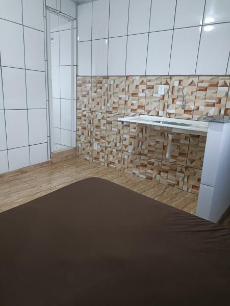 Imagem 6 da galeria do anúncio: kitnets e quarto individuais para rapazes